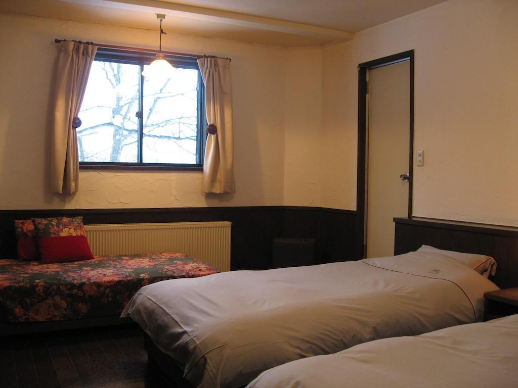 Villa Alp Bach Madarao Iiyama Zimmer foto